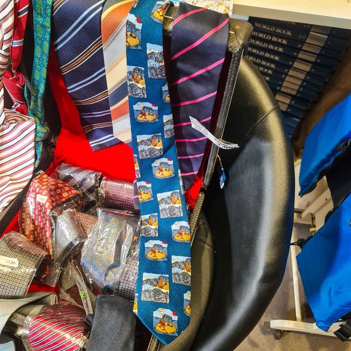 Gravata Enzo Mariani Kollektion – Estampado Humorístico Azul