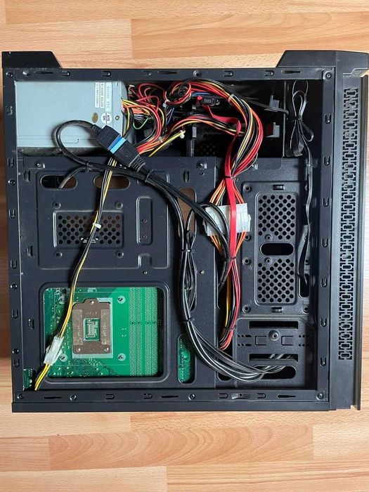 Komputer i7 2600 + GTX 1050 Ti