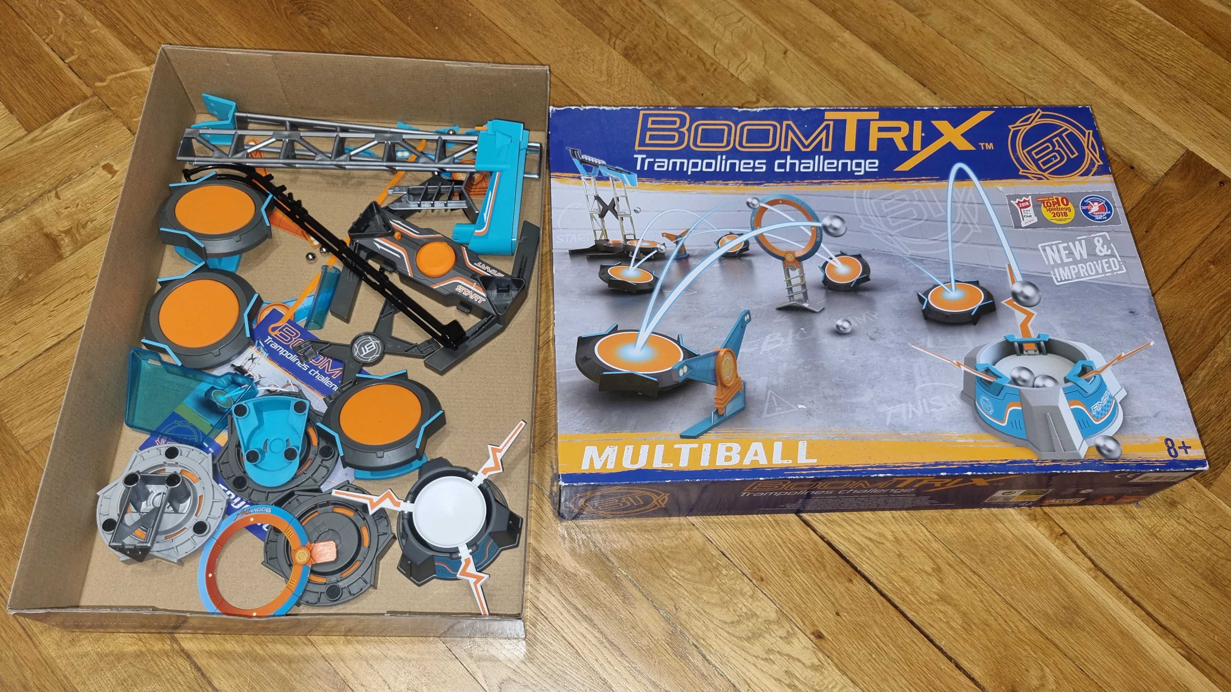 Boomtrix trampolines challenge multiball gra zręcznościowa