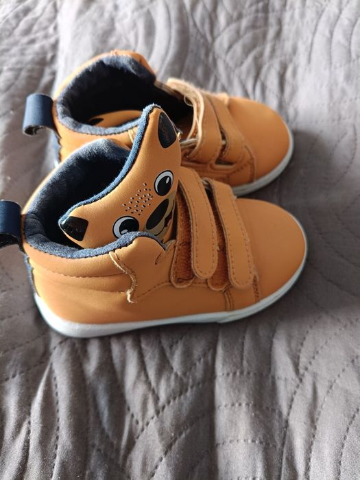 Sprzedam buty chłopięce