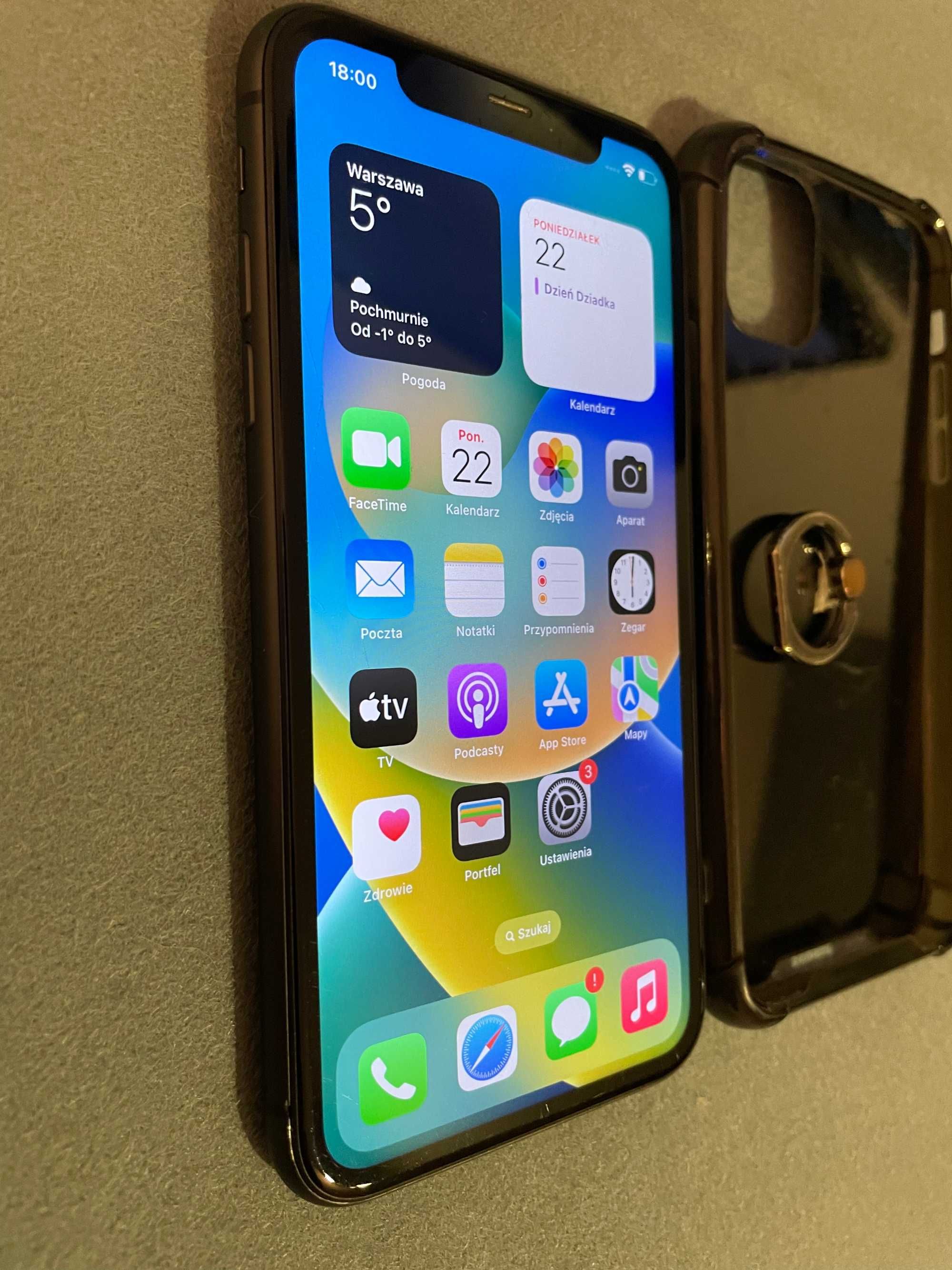 iPhone 11 64GB czarny bateria 100%