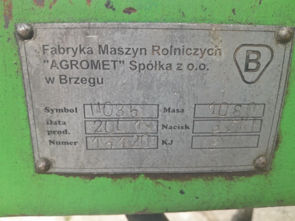 Rozsiewacz rcw piast wapna unia brzeg nawozu