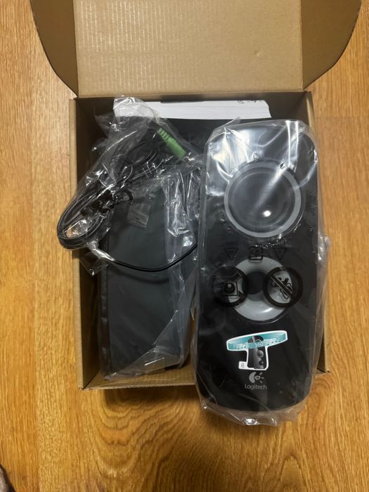Logitech speaker system z323