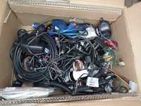 Karton Mix box różności elektronika kable przewody