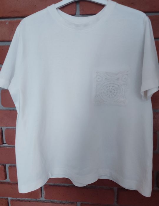 Koszulka damska Sinsay. Rozmiar M