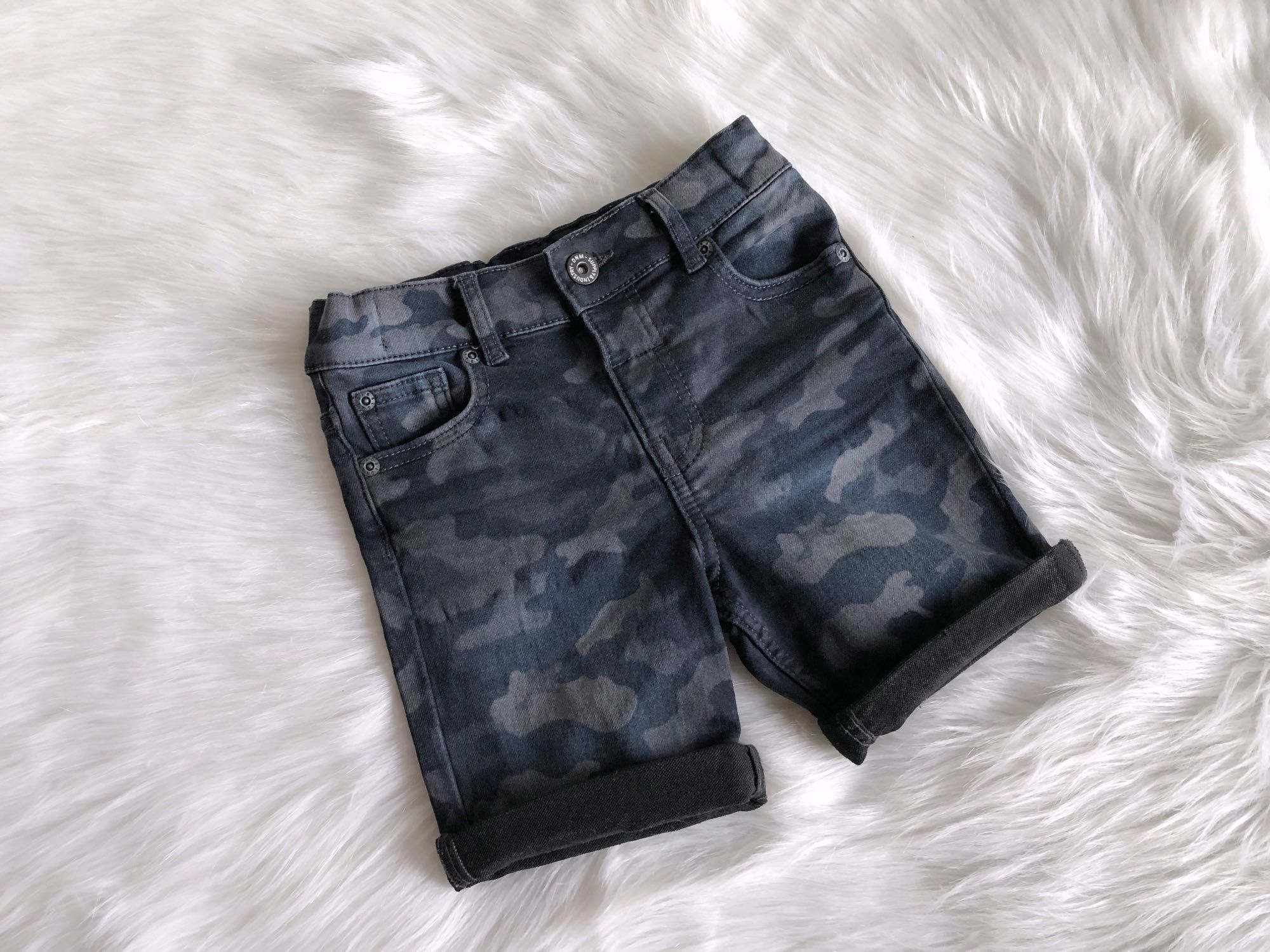 F&F lekkie jeansowe szorty w moro rozm. 3-4 lata