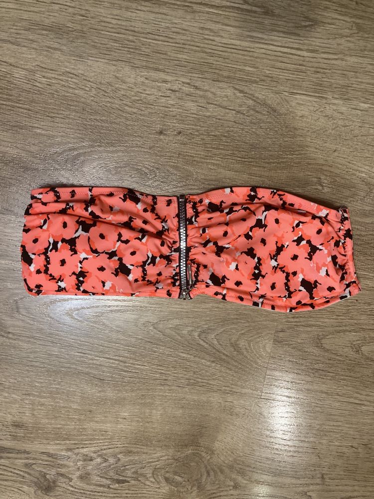 Biustonosz kąpielowy 46
