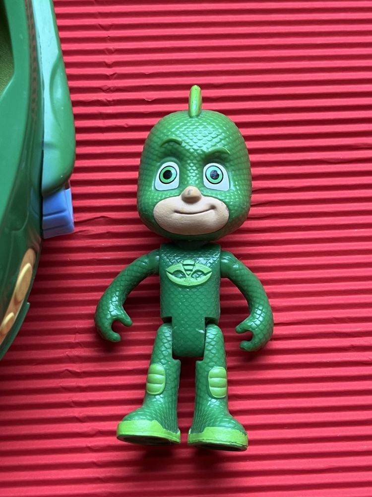 PJ Masks Pojazd Geko z figurką Geko