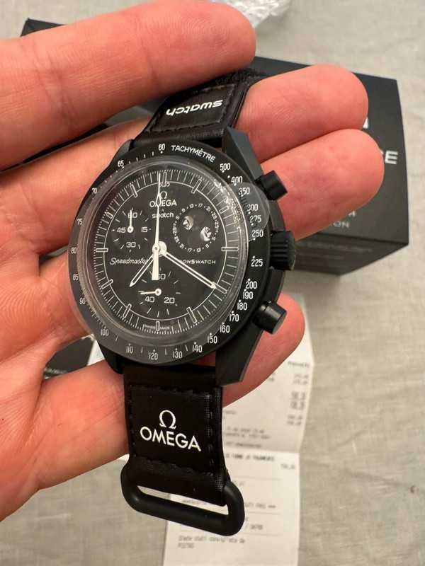 Swatch x Omega Bioceramic Moonswatch Mission To Moonphase Snoopy