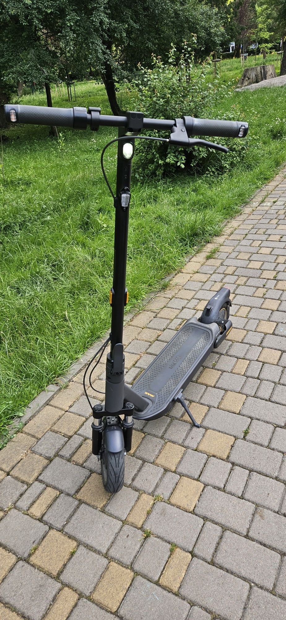 Електросамокат Ninebot SEGWAY MAX G2 E