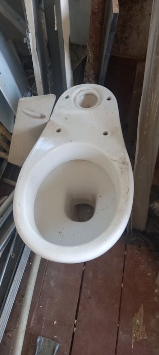 Унітаз для будівельників