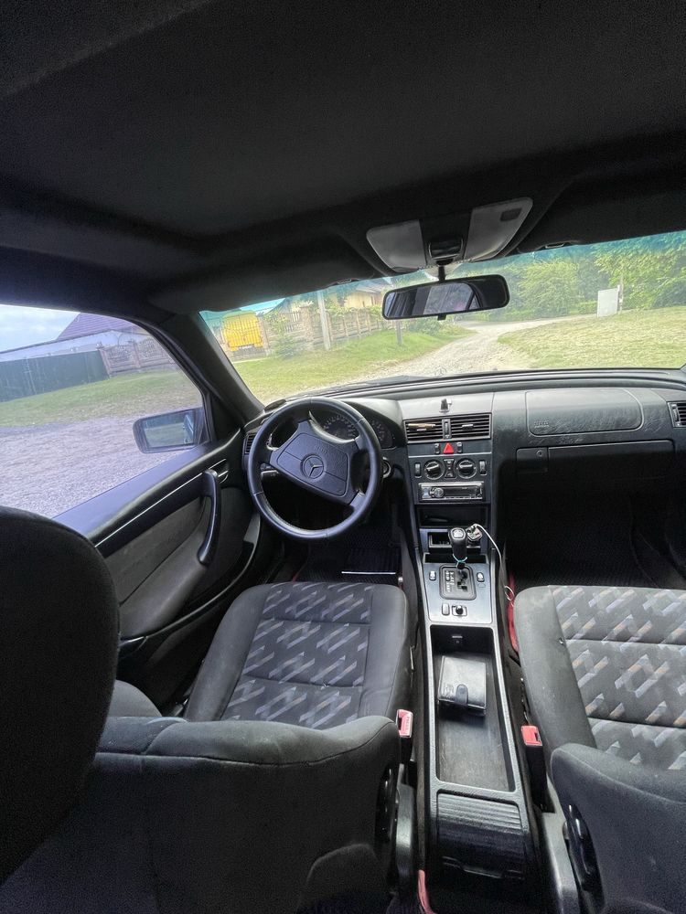 Продам Mercedes Benz C W202 АВТОМАТ 1.8 газ бензин