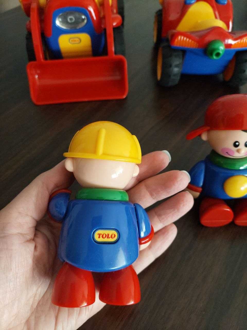 Zestaw zabawkowy Tolo Toys: Koparka elektroniczna i Quad