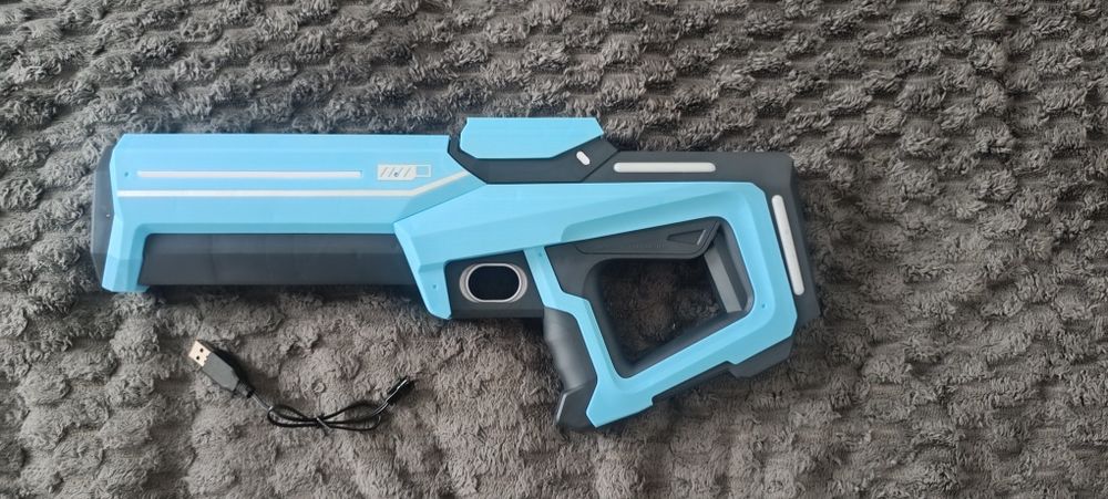 Prezent na mikołajki elektryczny pistolet – automatyczne napełnianie