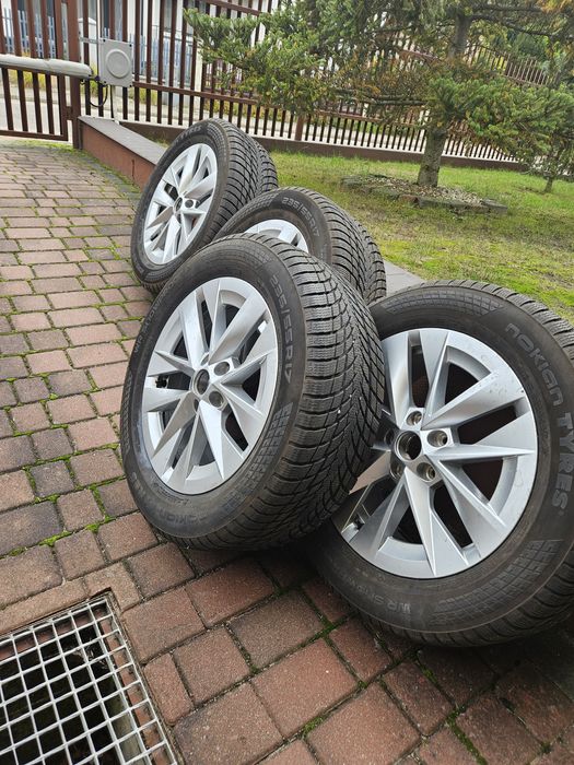 Nokian Tyres opony zimowe z felgami 235/55 R17, 5x112