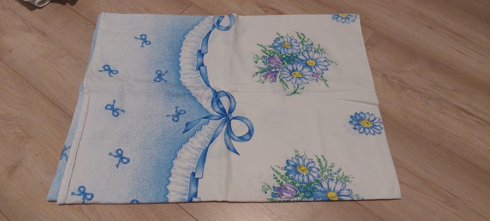 Kołderki 2szt , poduszka , 4 komplety pościeli Elsa,Psi patrol