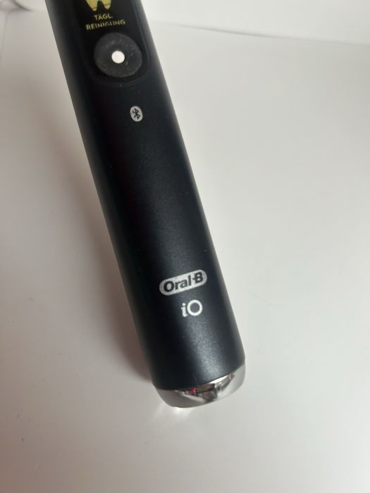 Szczotwczka iO 9 oral b