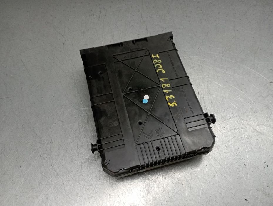 Caixa fusíveis / SAM / BSI PEUGEOT 208