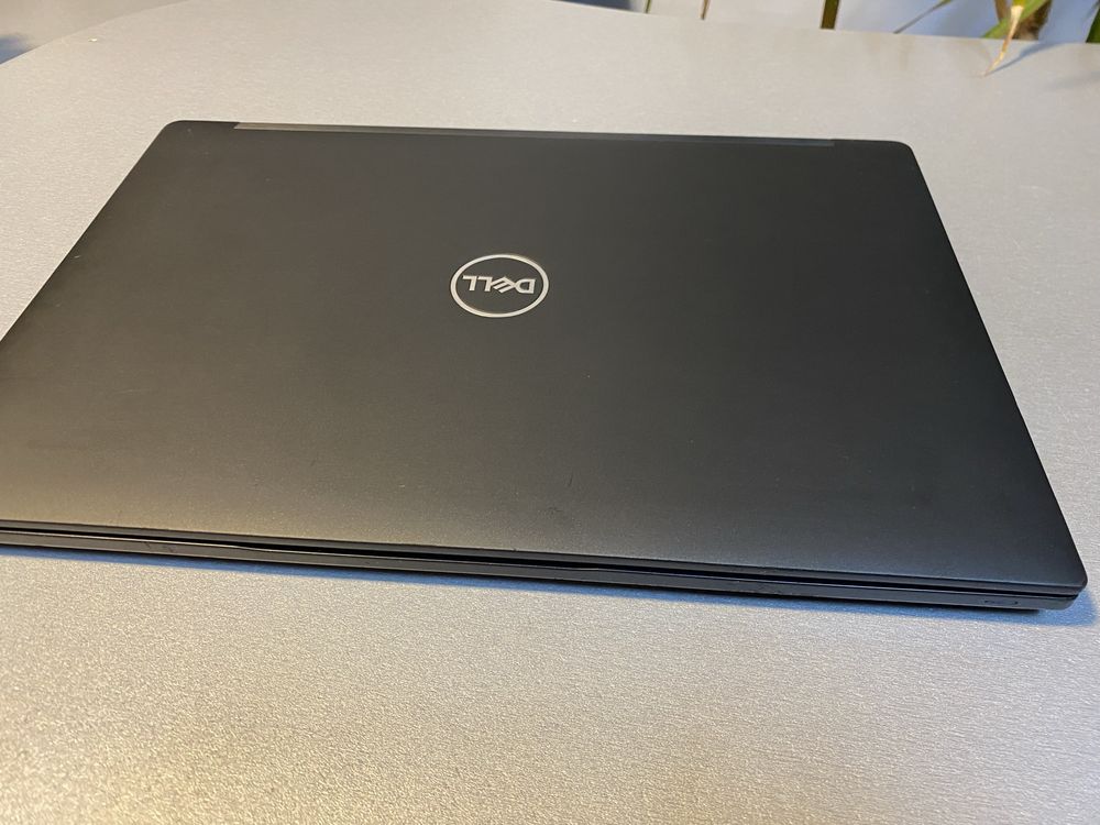 Ноутбук dell Latitude 7490