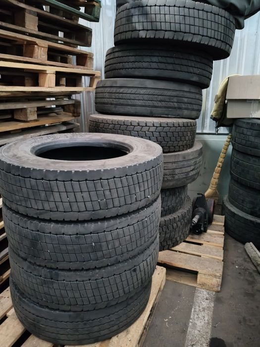 Продам шини б/в розмір 215/75R 17,5 місто Рівне, самовивіз