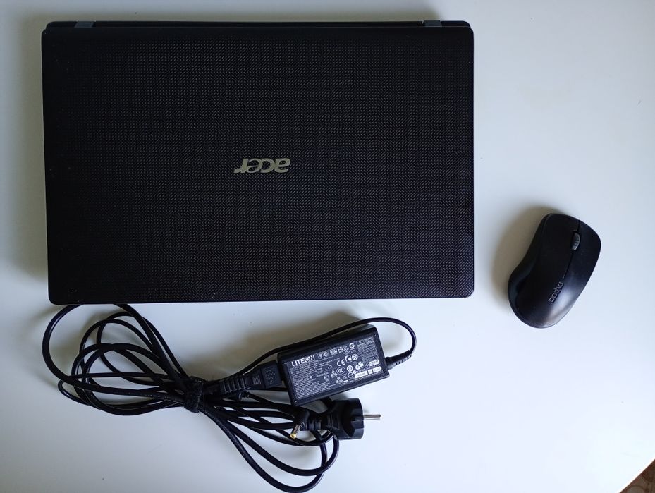 Ноутбук Acer Aspire Intel i3, 500GB
