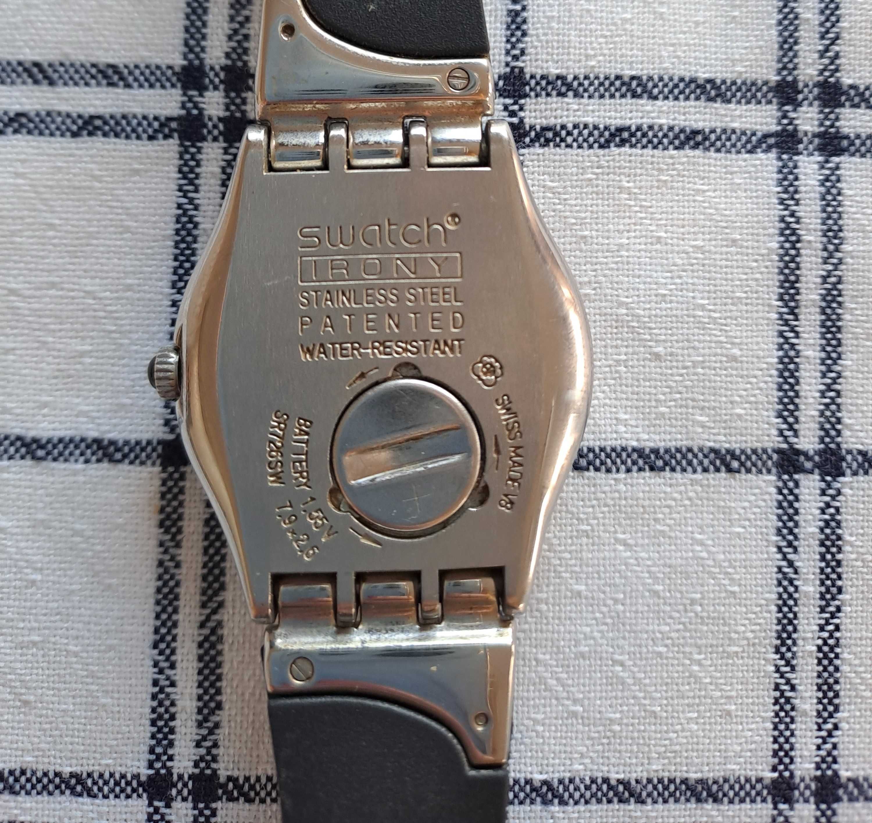 Relógios swatch (2 modelos)