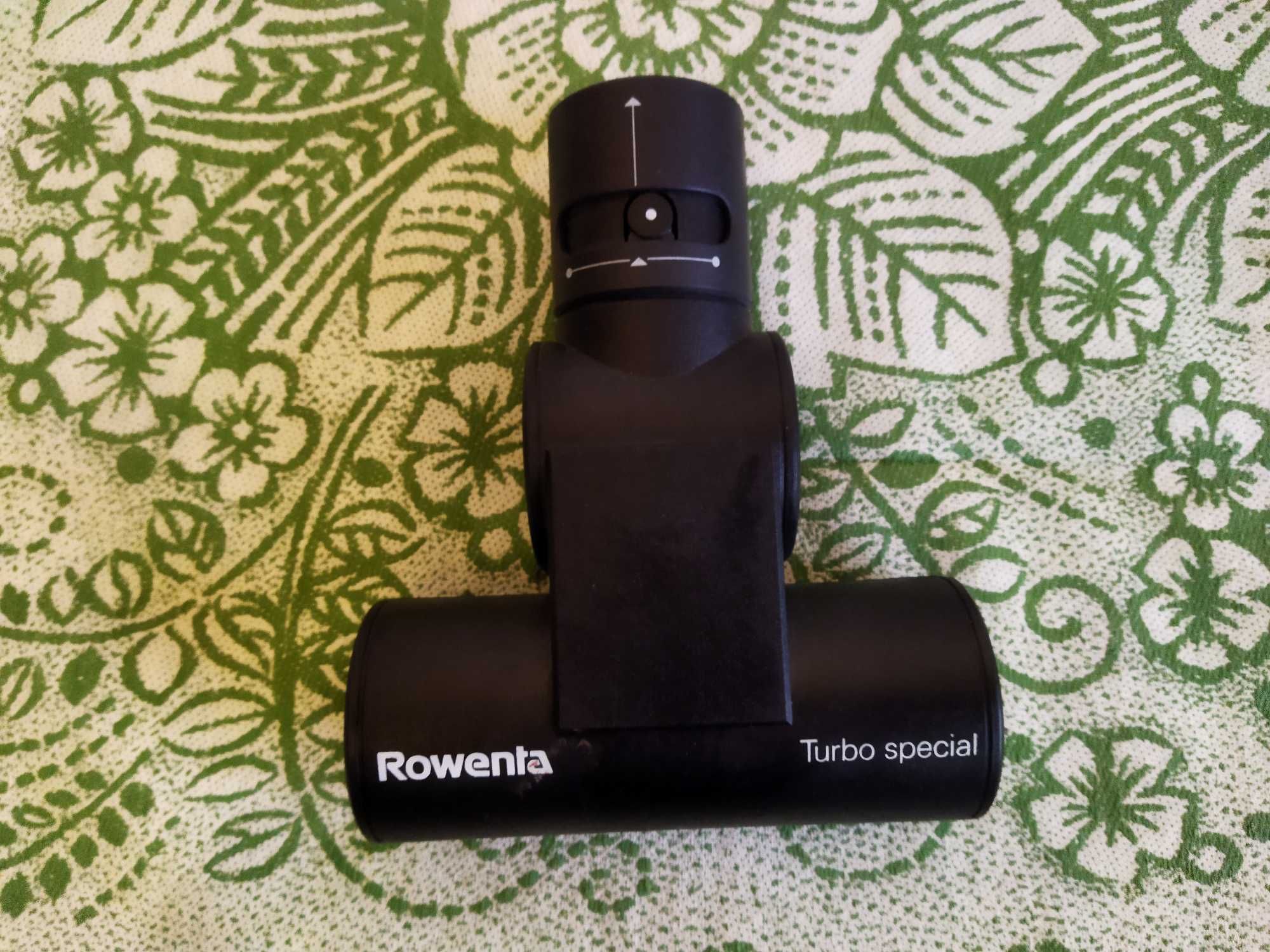 Шланг,трубка,турбощётка и основная щётка для пылесоса ROWENTA.
