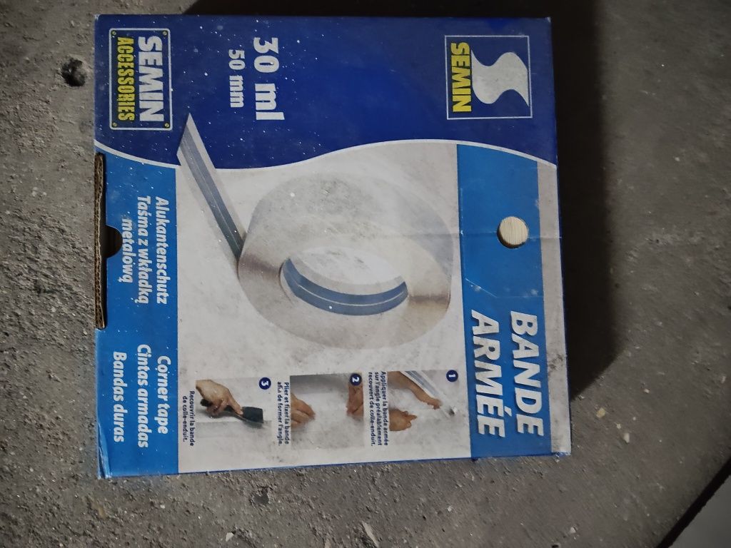 Vendo andaime e outros materiais de construção civil