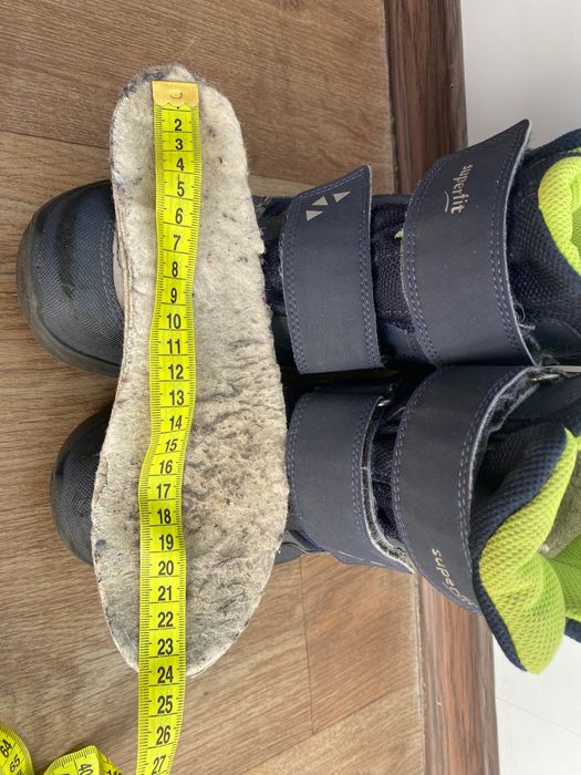 Зимние ботинки на мальчика superfit 36р