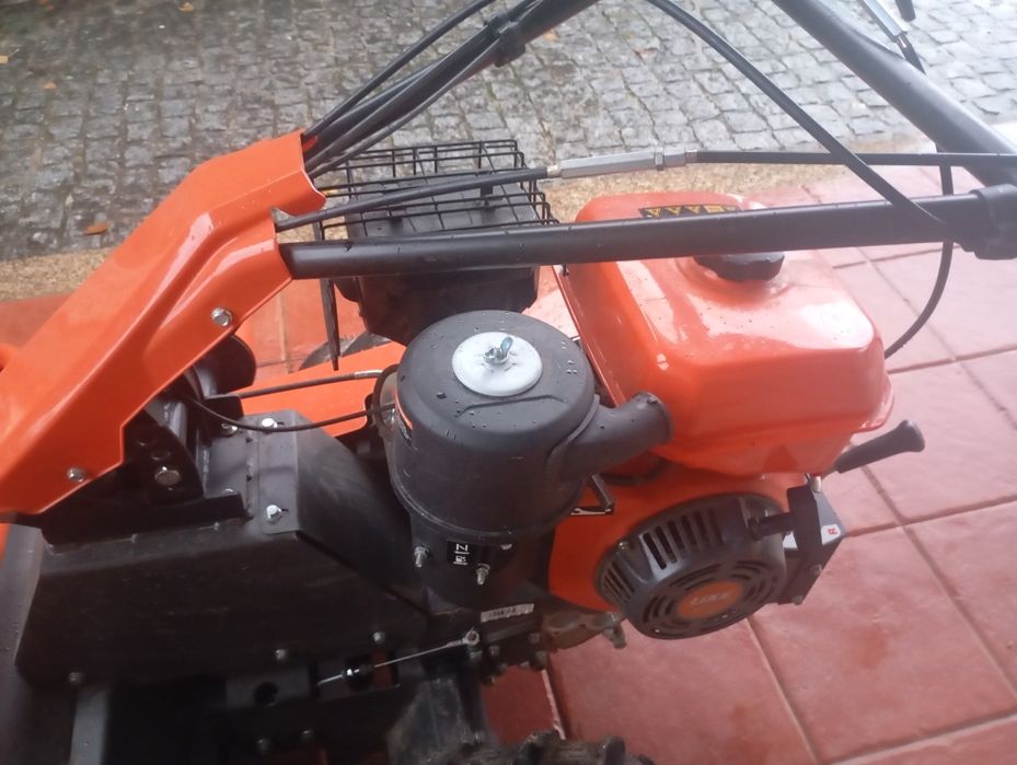 Triturador corta Mato