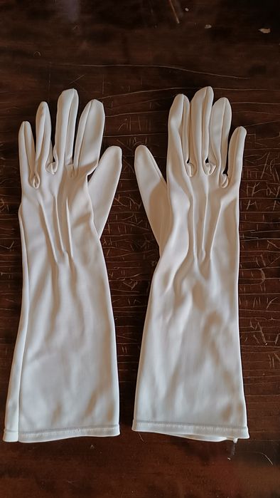 Перчатки жіночі, б/у. Довжина 33 см