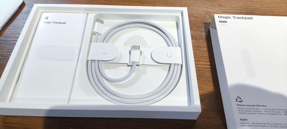 Трекпад Apple Magic Trackpad White Multi-Touch Surface (MXK93ZM/A)