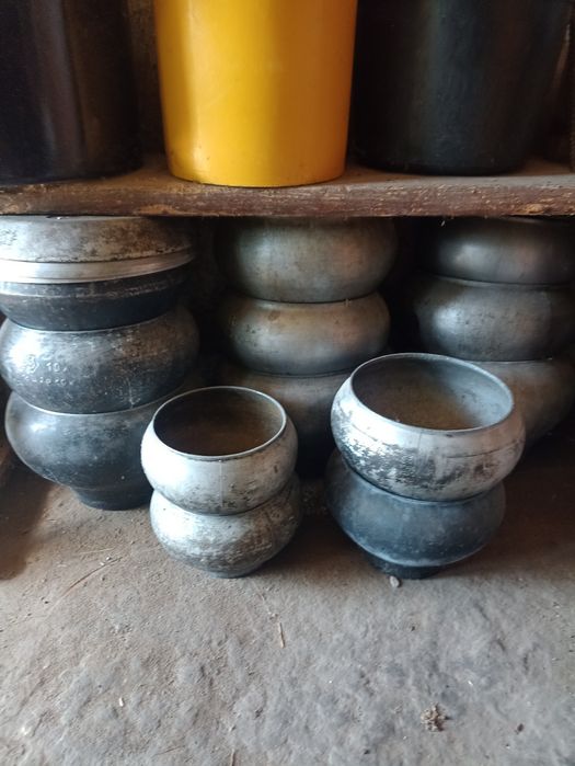 Продам чавуни в хорошому стані