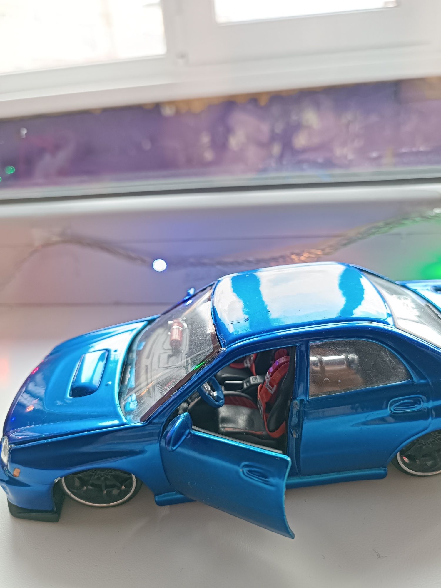 Модели 1:24 в отличном состоянии