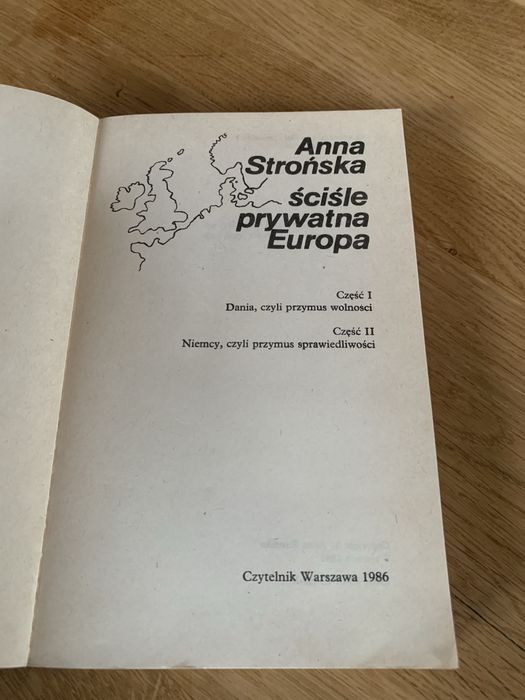 Ściśle prywatna Europa Anna Strońska