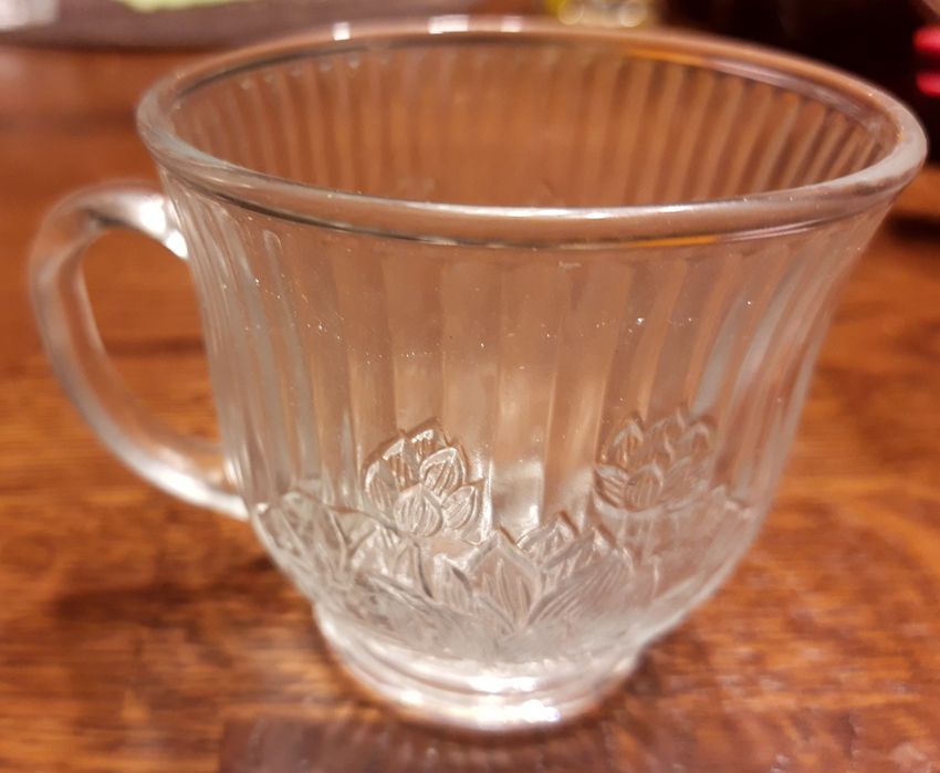 Misa do ponczu wraz z filiżankami