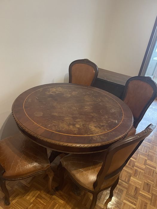 Mesa de jantar redonda extensivel