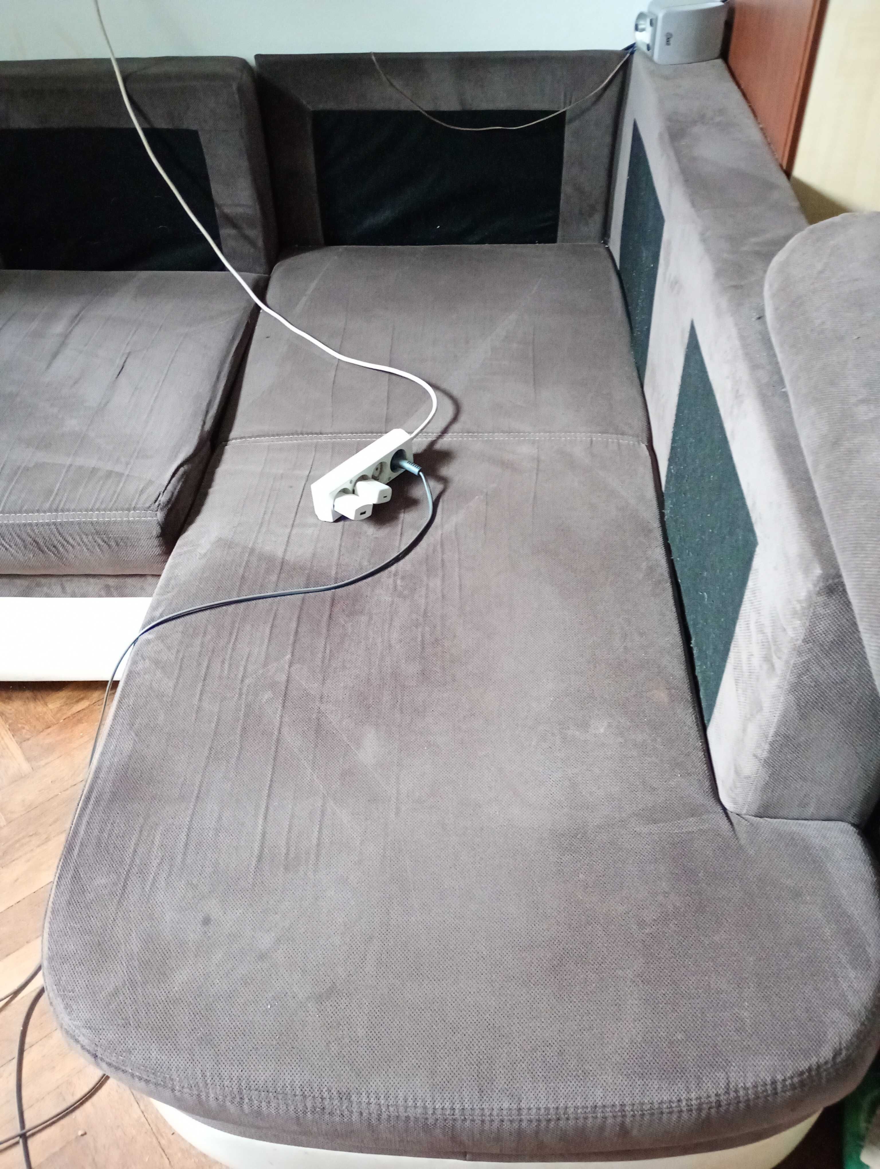 podwójna sofa rozkładana