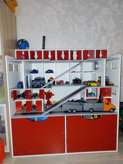 Гараж-парковка дитячий