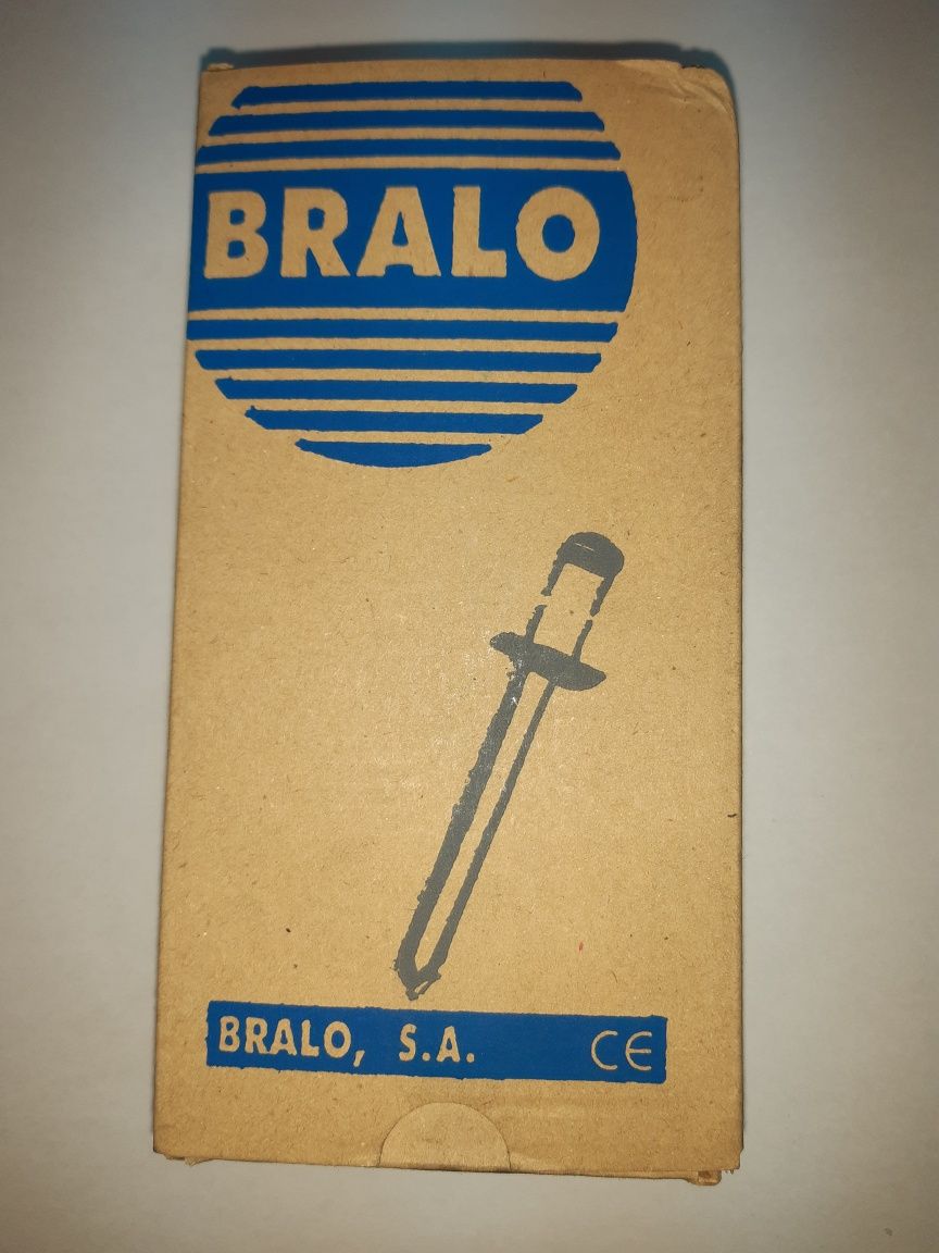 Nity aluminiowe zrywalne z łbem poszerzanym płaskim  fi 4,8x27 mm