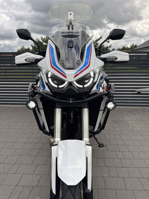 Honda Africa Twin 1100 Dual Clutch Salon Polska 22 tyś Przebiegu