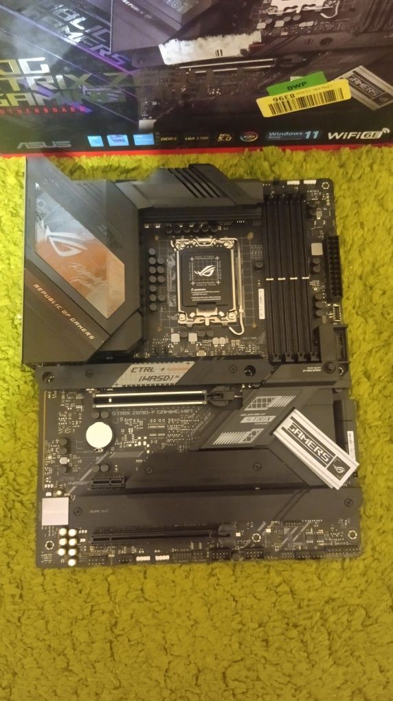 ROG STRIX Z690-f Gaming Wifi під ремонт