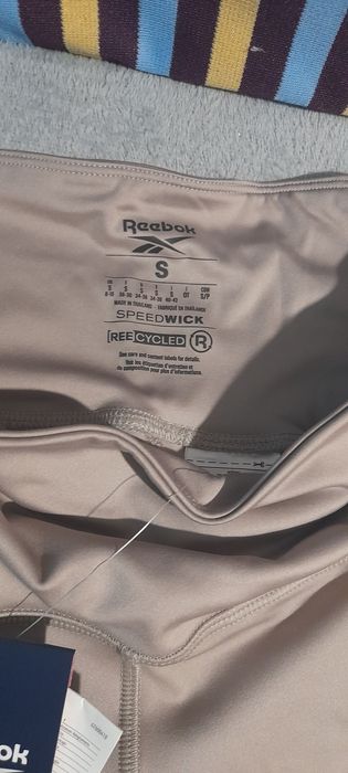 Damskie leginsy z marszczeniami po boku rozmiar S Reebok