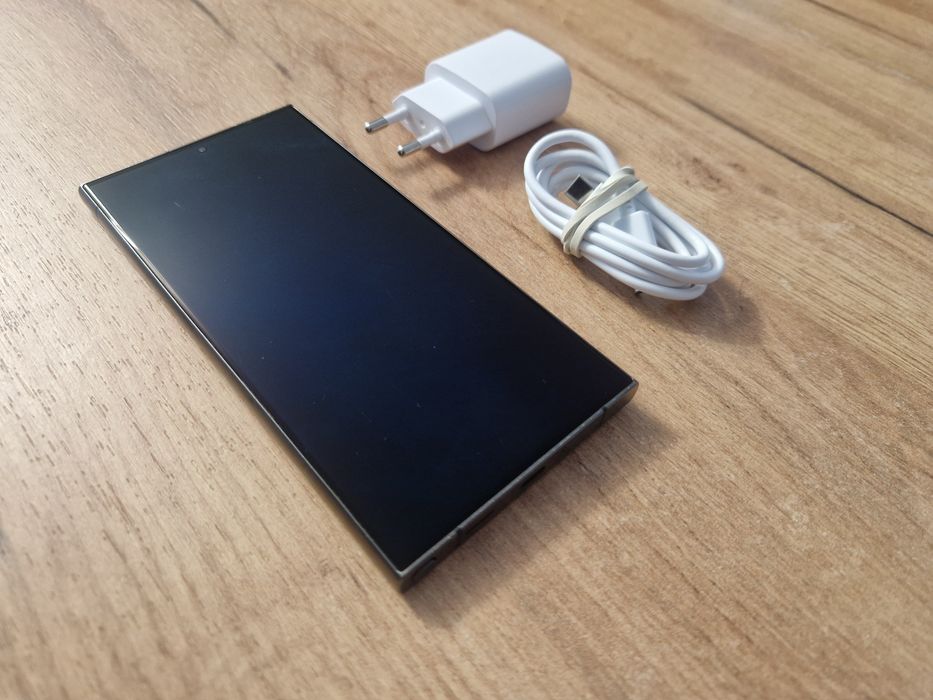Smartfon Samsung s24 Ultra 12/512gb Brak BLOKAD Gwarancja ZESTAW