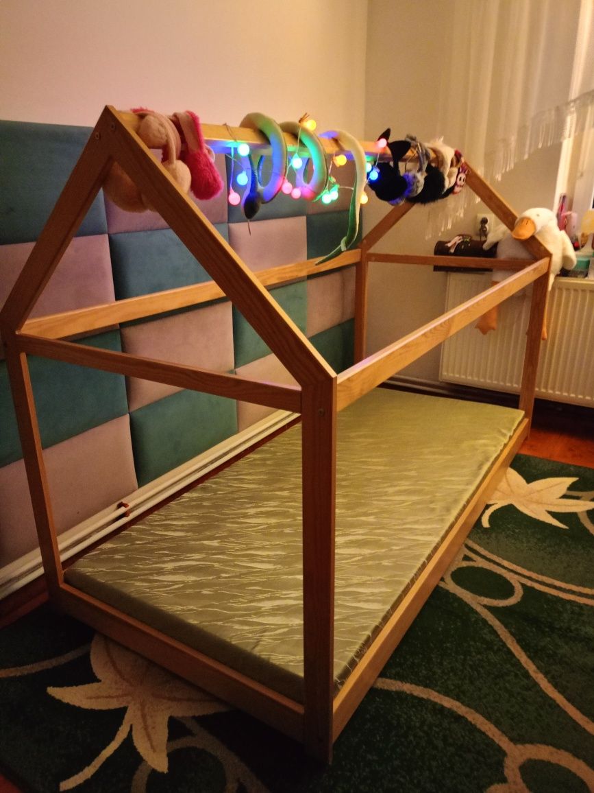 Łóżko typu domek
