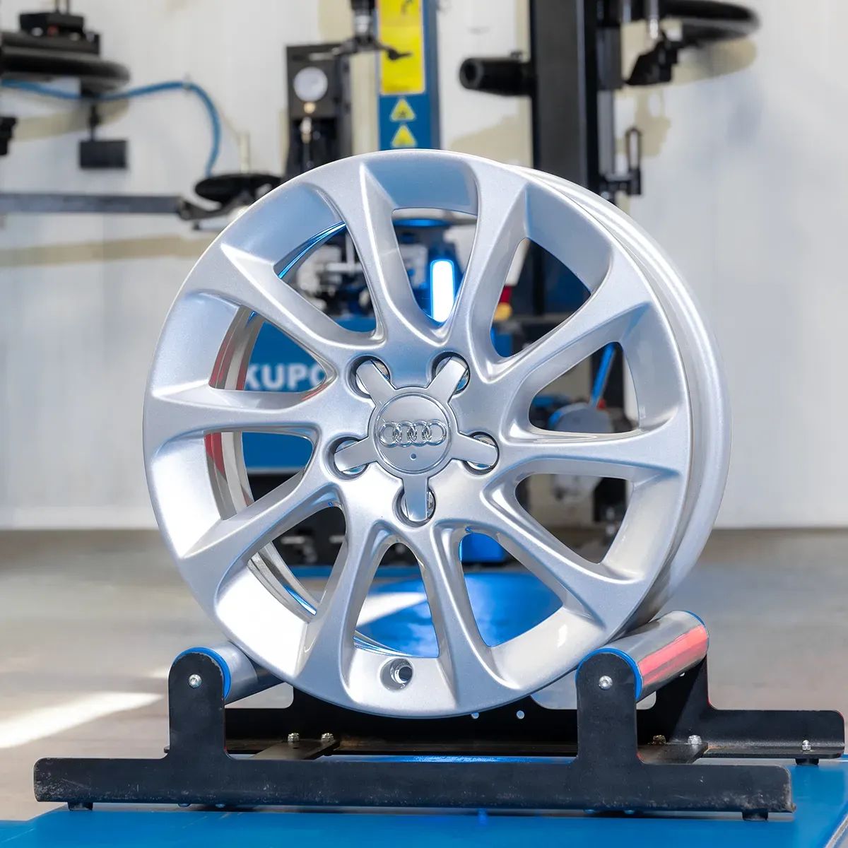 Oryginalne Felgi Audi 16" A3 A4 A6 A8 Q3 TT
