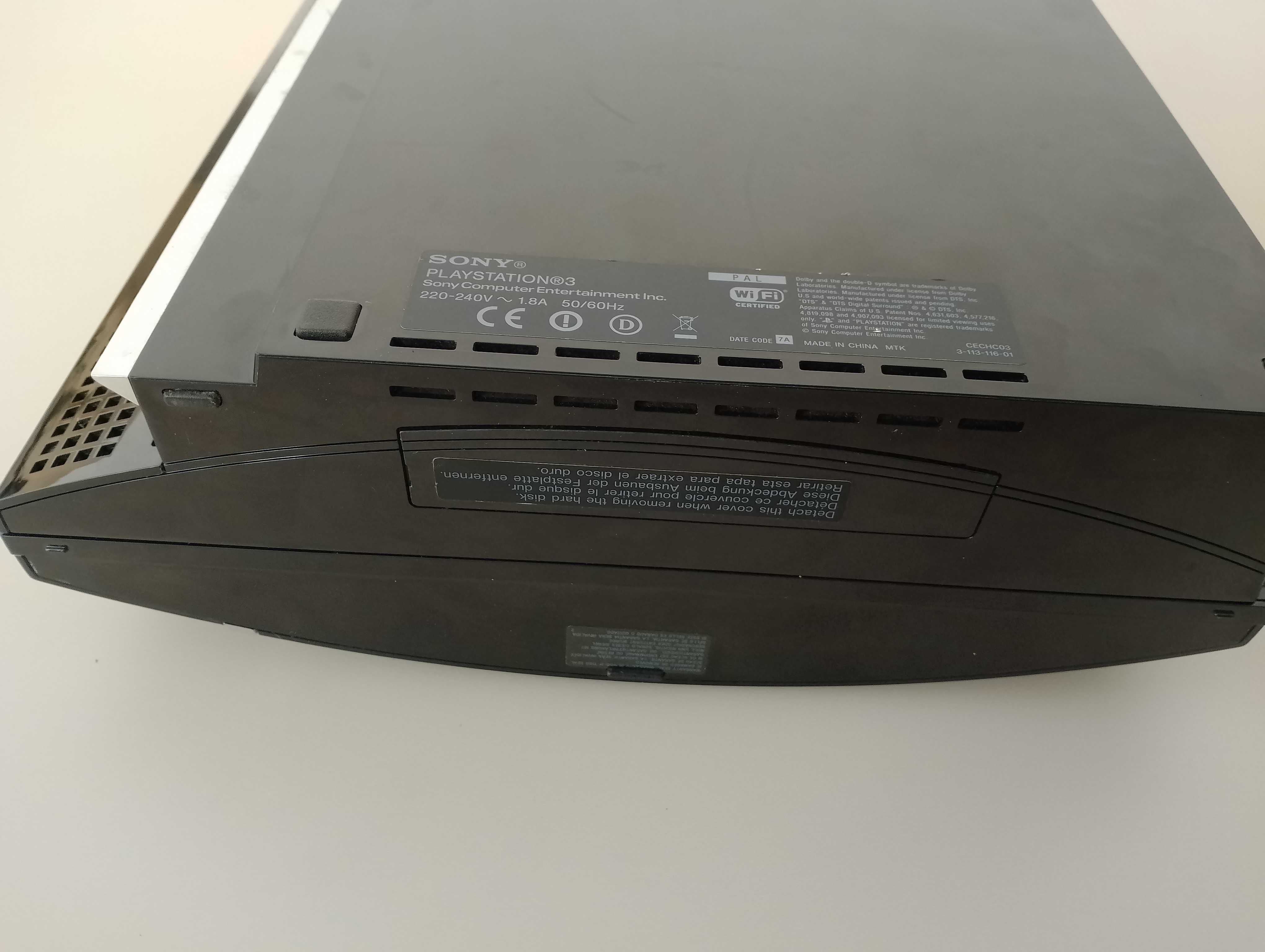 KONSOLA SONY PS3 FAT CECHC03 60GB wsteczna kompatybilność z PS1 i PS2