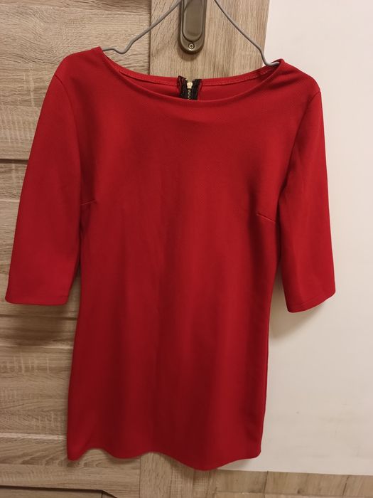 Damska czerwona sukienka 3/4 rękaw ozdobny suwak