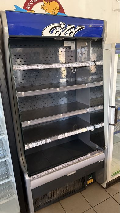 Sprzęt po likwidacji sklepu spożywczego