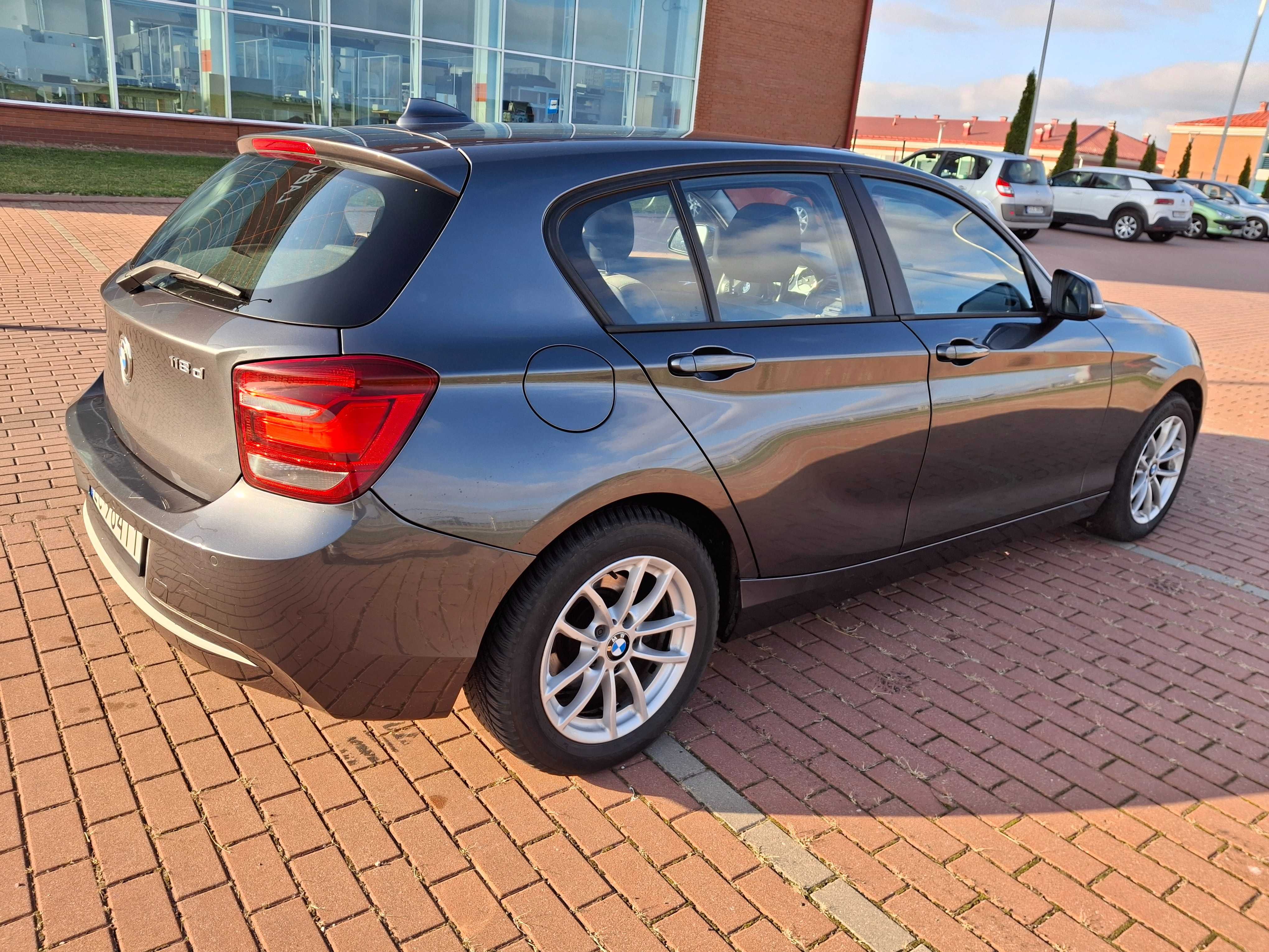 Bmw 118d f20,led,navi,bixenon,nowy rozrząd!!!